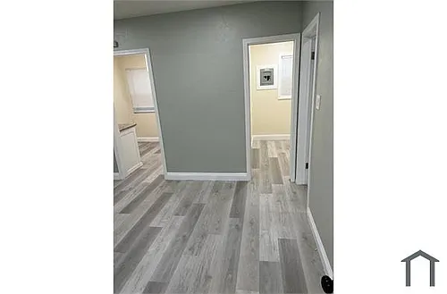 1504 W Florence Ave #7 Photo 1