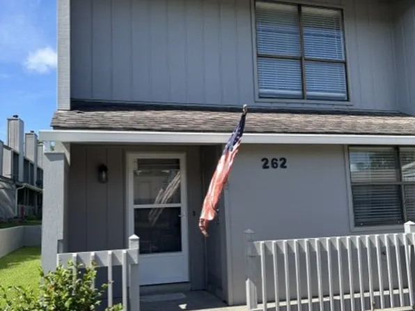 262 Highpoint Dr #262, Diamondhead, MS 39525