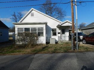 218 E Chestnut St, Boonville, IN