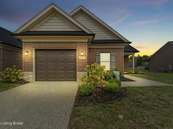 9214 Meadow Valley Ln, Louisville, KY 40291
