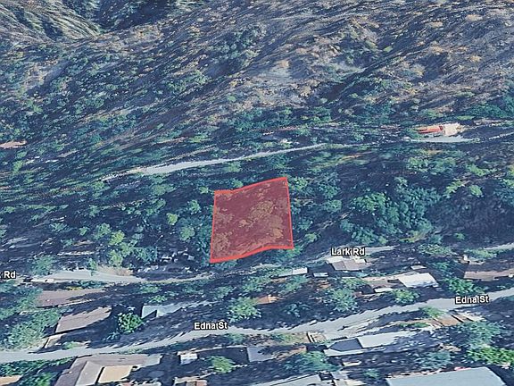 3rd image of Lark Road