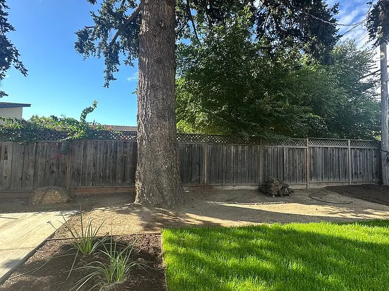 4309 Ross Ave — Photo 70
