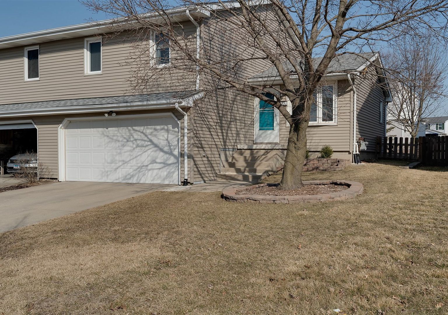 1311 Challis Dr, Bloomington, IL 61704 Zillow