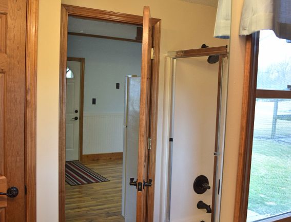 4th image of 1570 N State Road 109