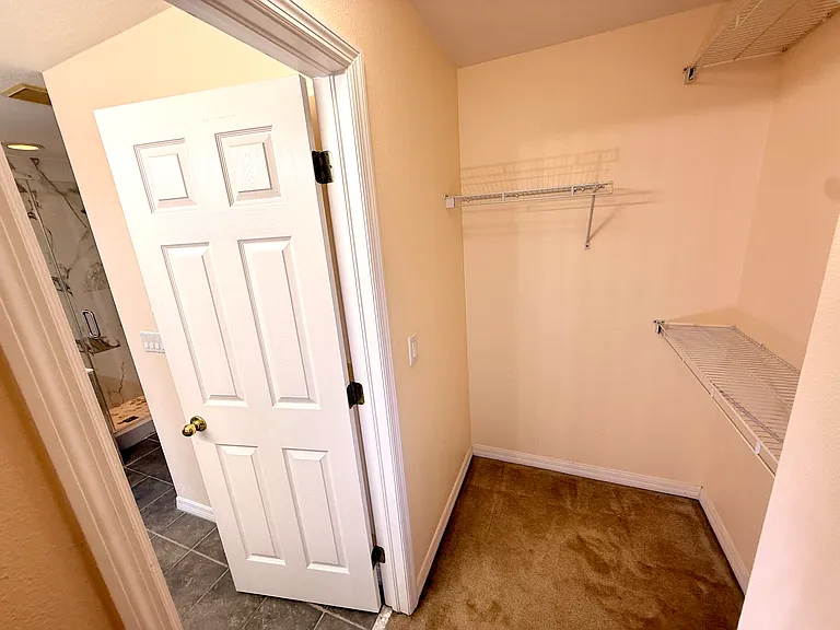 11652 Declaration Dr — Photo 51