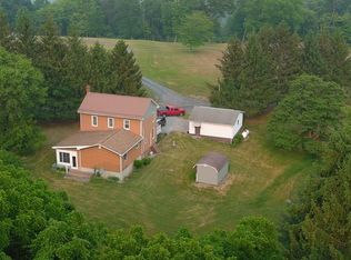 9492 Sugar Grove Rd, Huntingdon, PA 16652