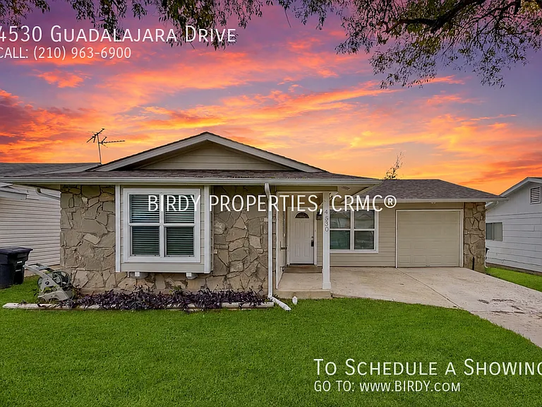 4530 Guadalajara Dr — Photo 1
