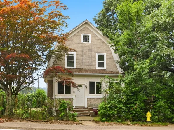 34 Common St, Braintree, MA 02184