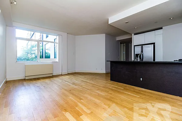 Rented by EXR | media 141