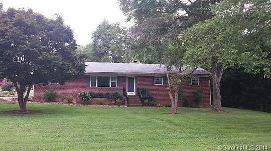 1st image of 2104 Linda St