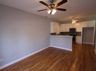 947 W 71st St, Chicago, IL 60621