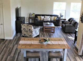 455 Pleasant St, Colfax, CA 95713