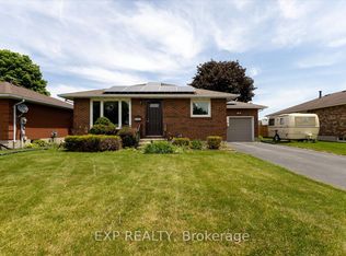 28 Denrich Ave, Tillsonburg, ON N4G 4W1