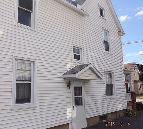 4th image of 519 Lincoln St