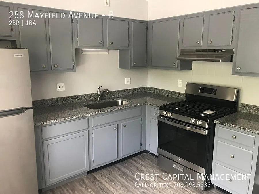 364 Mayfield Avenue - C, Valparaiso, IN, 46383 — Photo 3