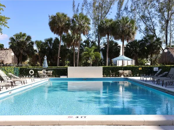 14250 SW 62nd St APT 103, Miami, FL 33183