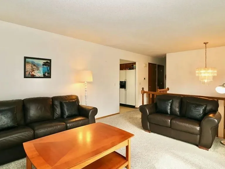 3807 Cora Dr — Photo 3