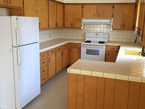 4th image of 18735 Grangeville Blvd