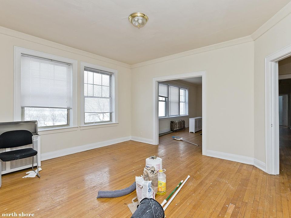 1st image of 1037 W North Shore Ave #1027