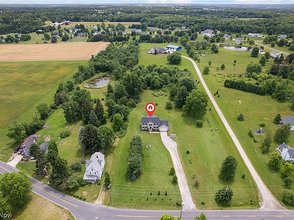 2nd image of 3512 Blake Rd
