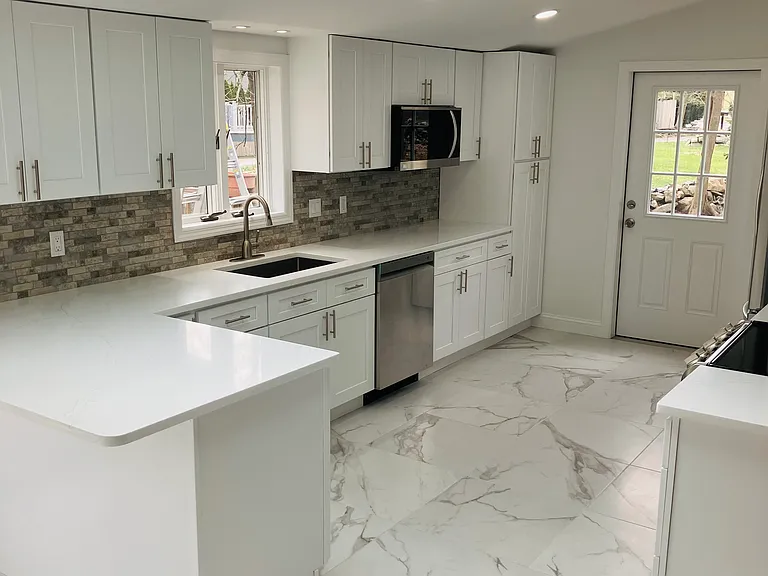 1 Clover Hill Dr — Photo 6