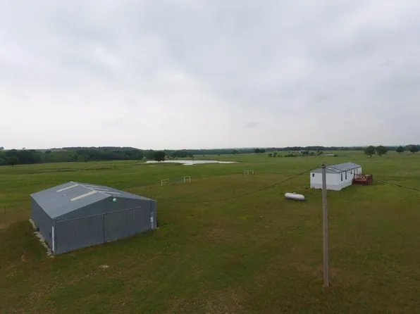 2621 N 377th Rd, Holdenville, OK 74848