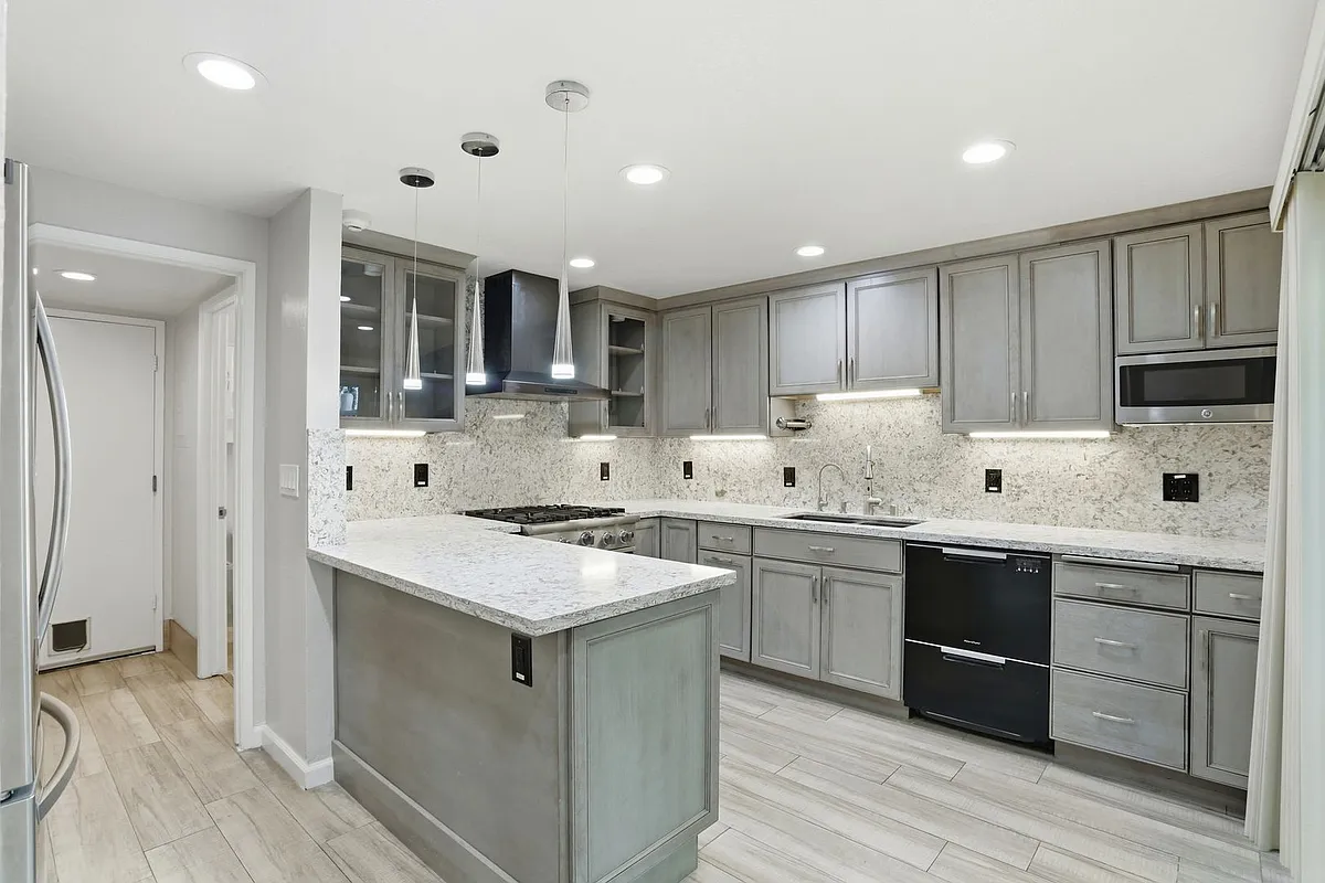 Building Photo - 1686 Las Piedras Ct