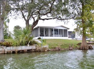 44 Lakeview Dr #44, Mulberry, FL 33860
