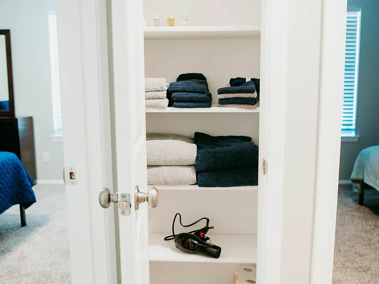 19 Del Tara Dr — Photo 28