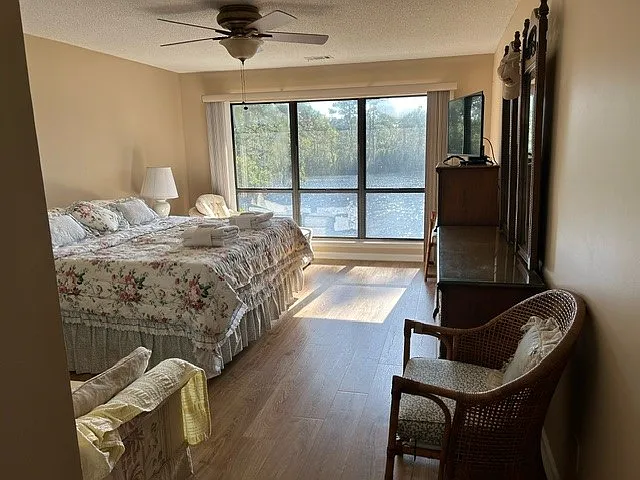 Entrance to the Master bedroom