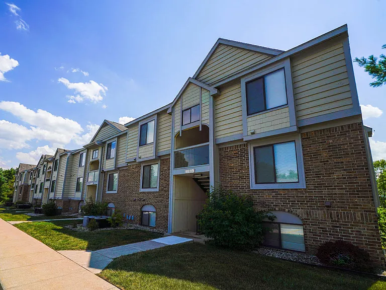 Dupont Lakes Apartments — Photo 31