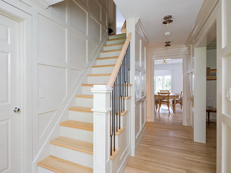 49 W Gate Rd — Photo 8