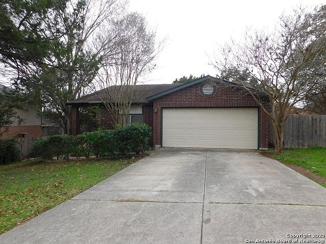 1st image of 15715 Persimmon Hill Dr