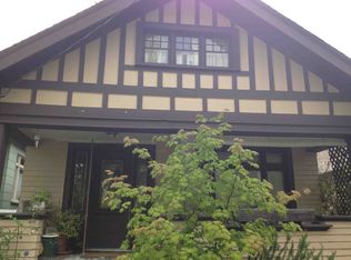 6536 19th Ave NE, Seattle, WA 98115
