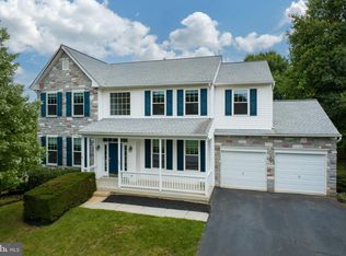 605 Crosshill Rd, Royersford, PA 19468