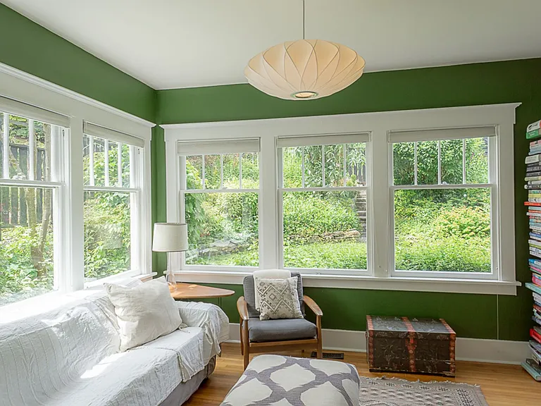 1557 Madrona Dr — Photo 4