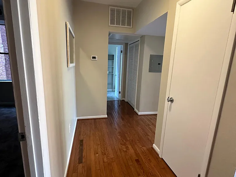 1420 Chapin St NW #302 — Photo 1