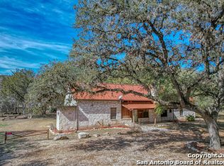 161 Cedar Ln, Concan, TX 78838