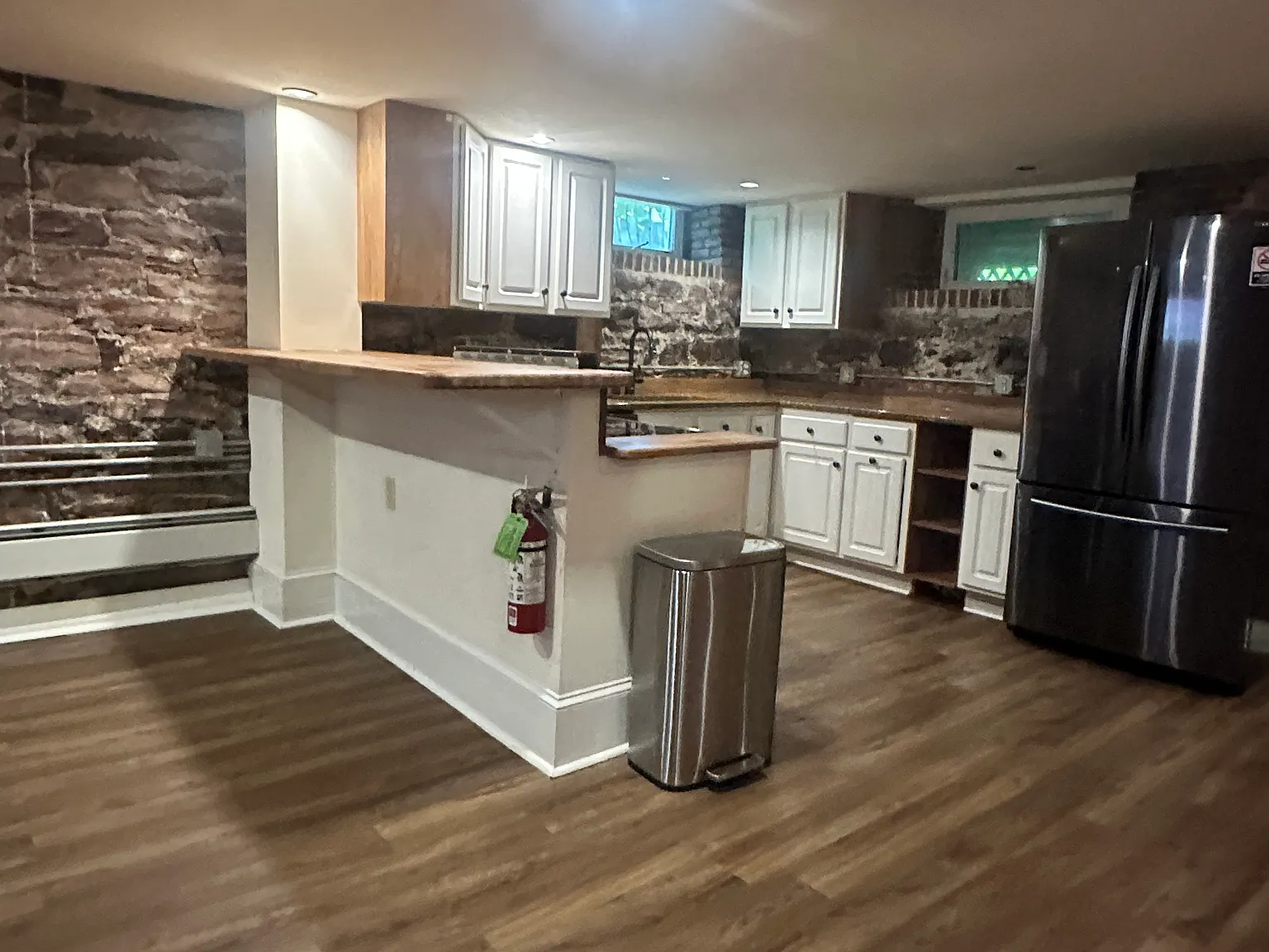 233 Pearl St — Photo 4