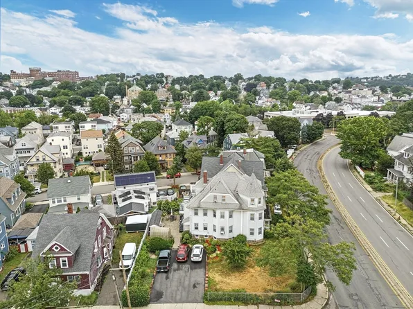 54 Revere Beach Pkwy, Chelsea, MA 02150