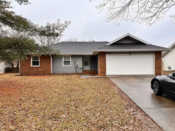 3139 W Roxbury St, Springfield, MO 65807