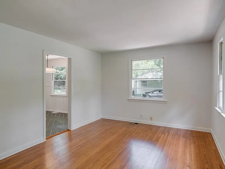 2909 Branch Ct — Photo 5