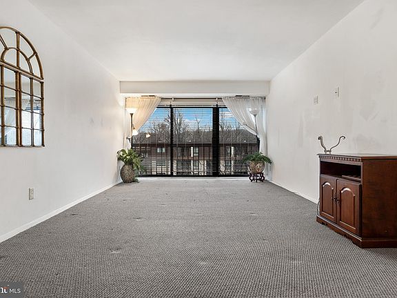 4th image of 12704 Veirs Mill Rd #35203
