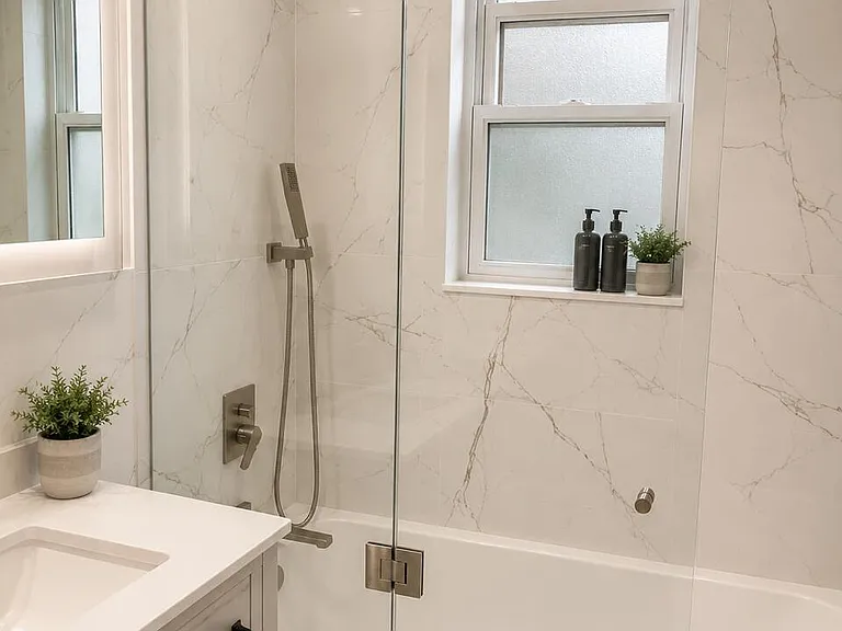 224 Colonial Ave #2 — Photo 7