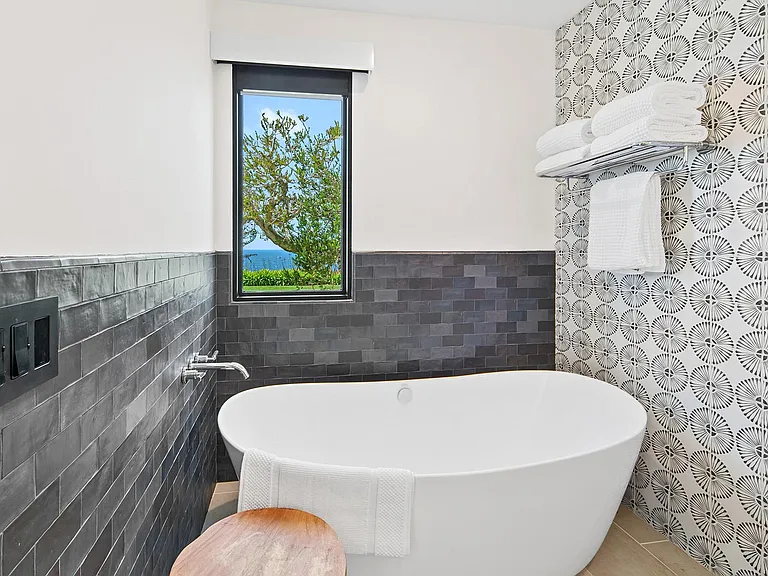 6813 Shearwater Ln — Photo 16