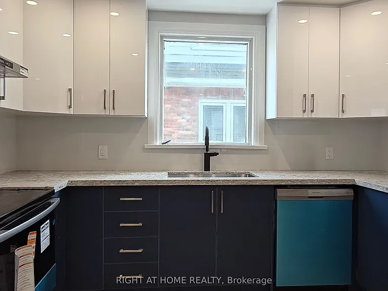 92 Cadillac Ave S #UPPER — Photo 6