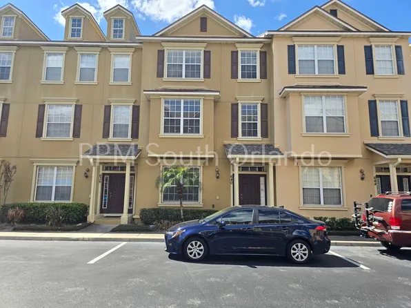 640 Pensacola Ln, Lake Mary, FL 32746