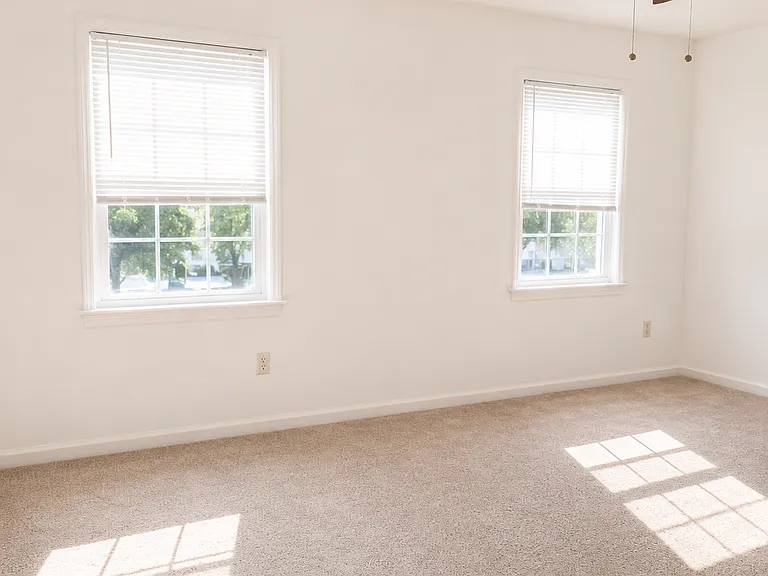 30 Windy Point Dr — Photo 23