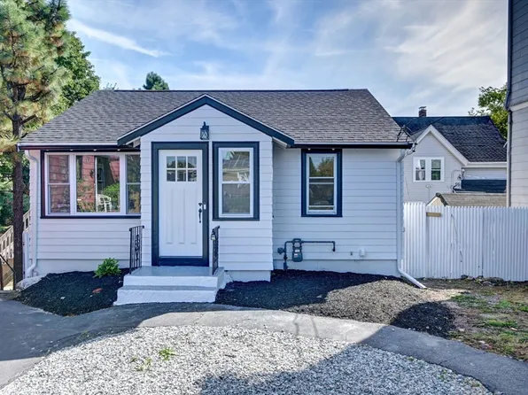 295 Court St, Brockton, MA 02302