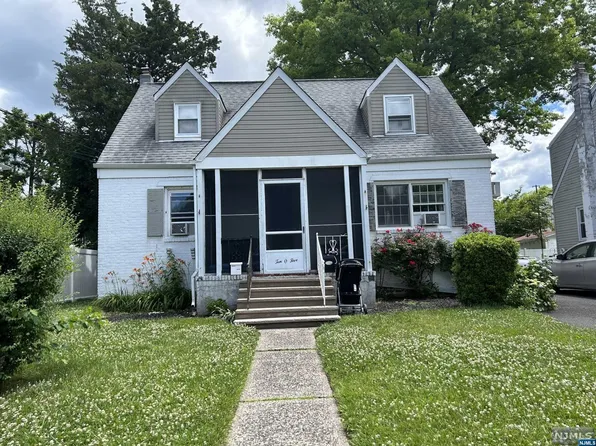 10-05 2nd St, Fair Lawn, NJ 07410